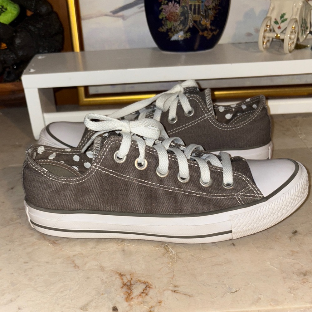 Gray Canvas low top Converse Sneakers - Picture 2 of 6